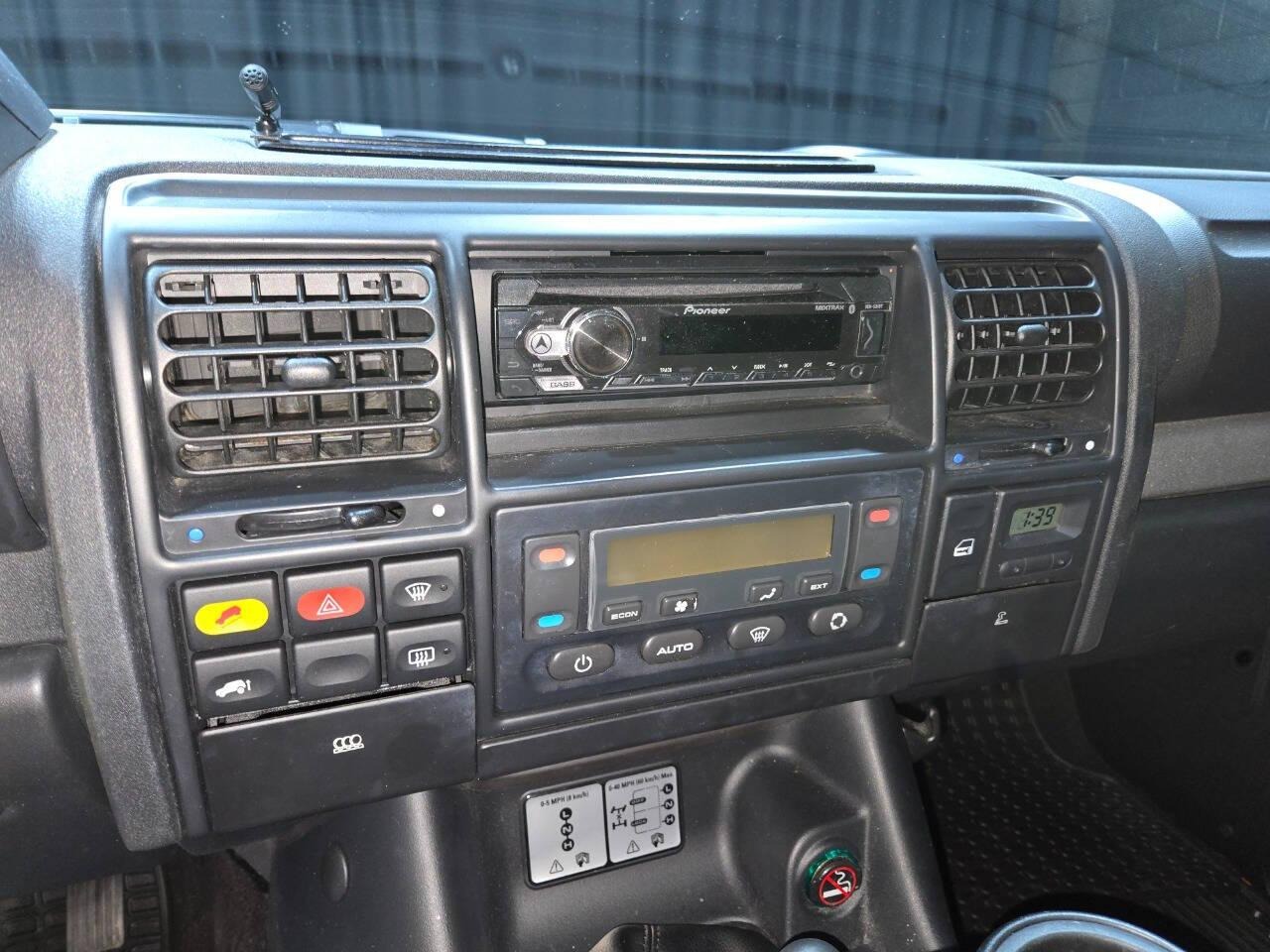 2004 Land Rover Discovery S