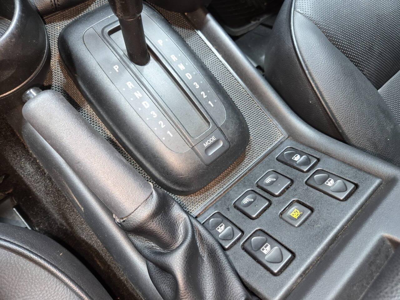 2004 Land Rover Discovery S