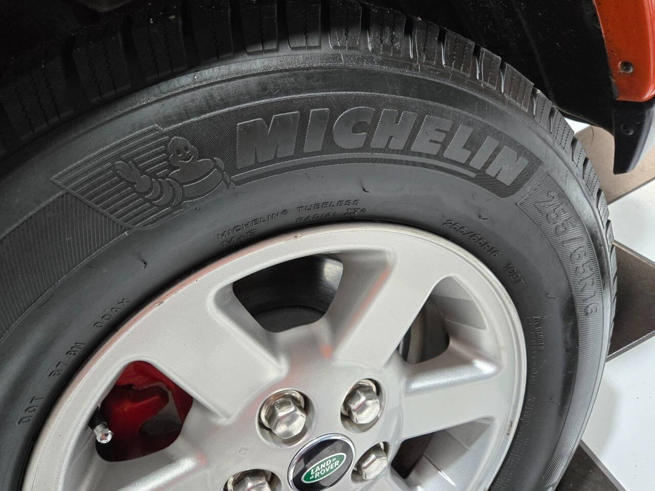 2004 Land Rover Discovery S