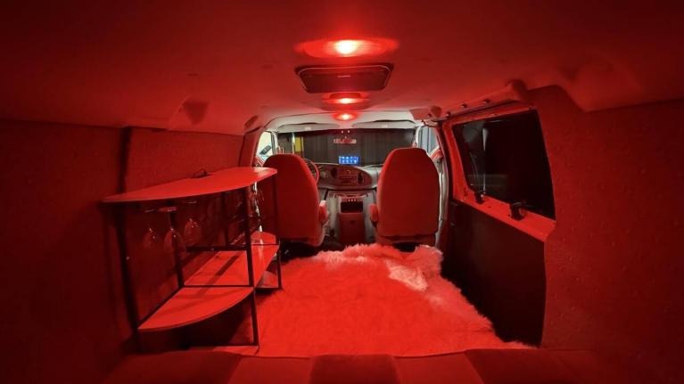 Modified 2006 Ford E-350