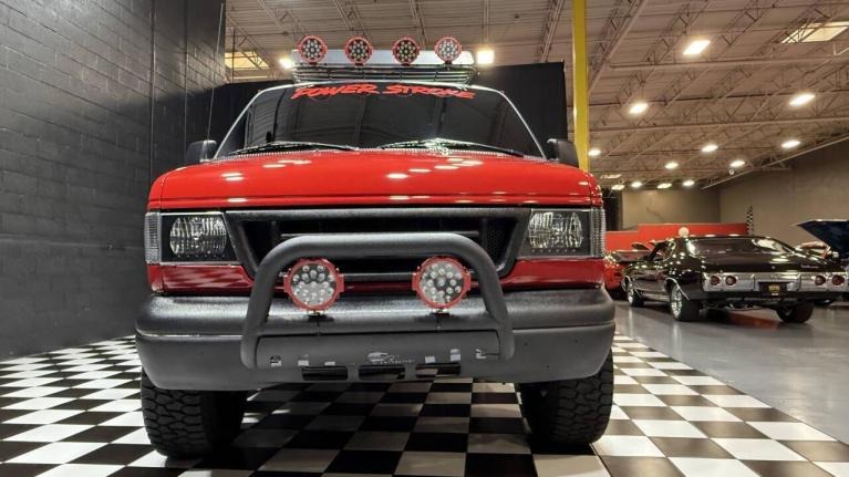 Modified 2006 Ford E-350