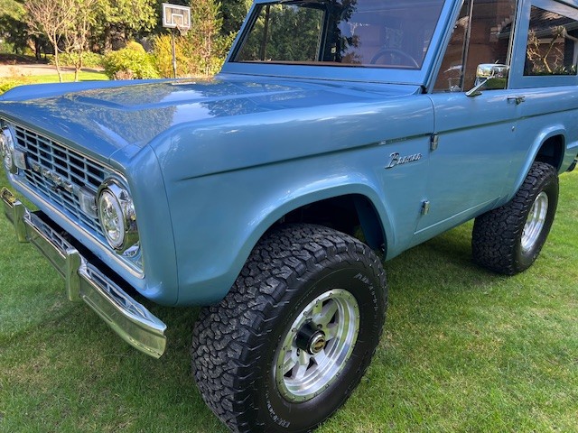 1977 Ford Bronco - 4