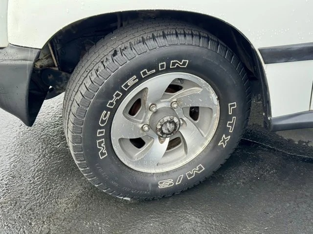 1996 Geo Tracker LSI