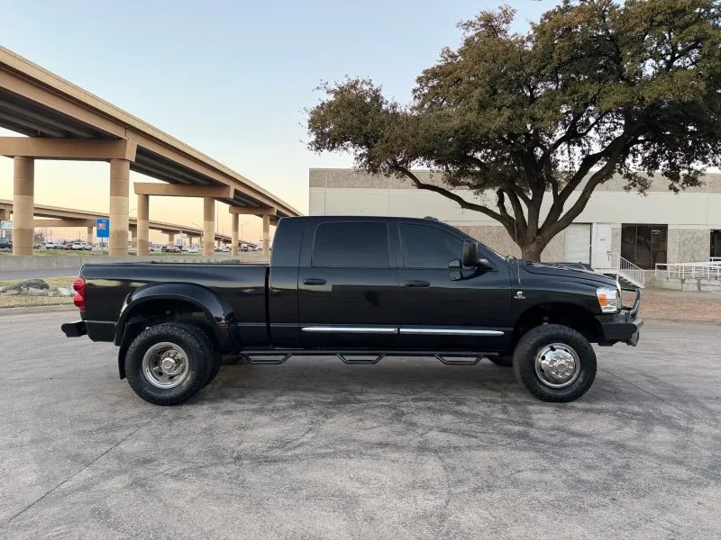 2007 Dodge Ram 3500 Laramie - 2