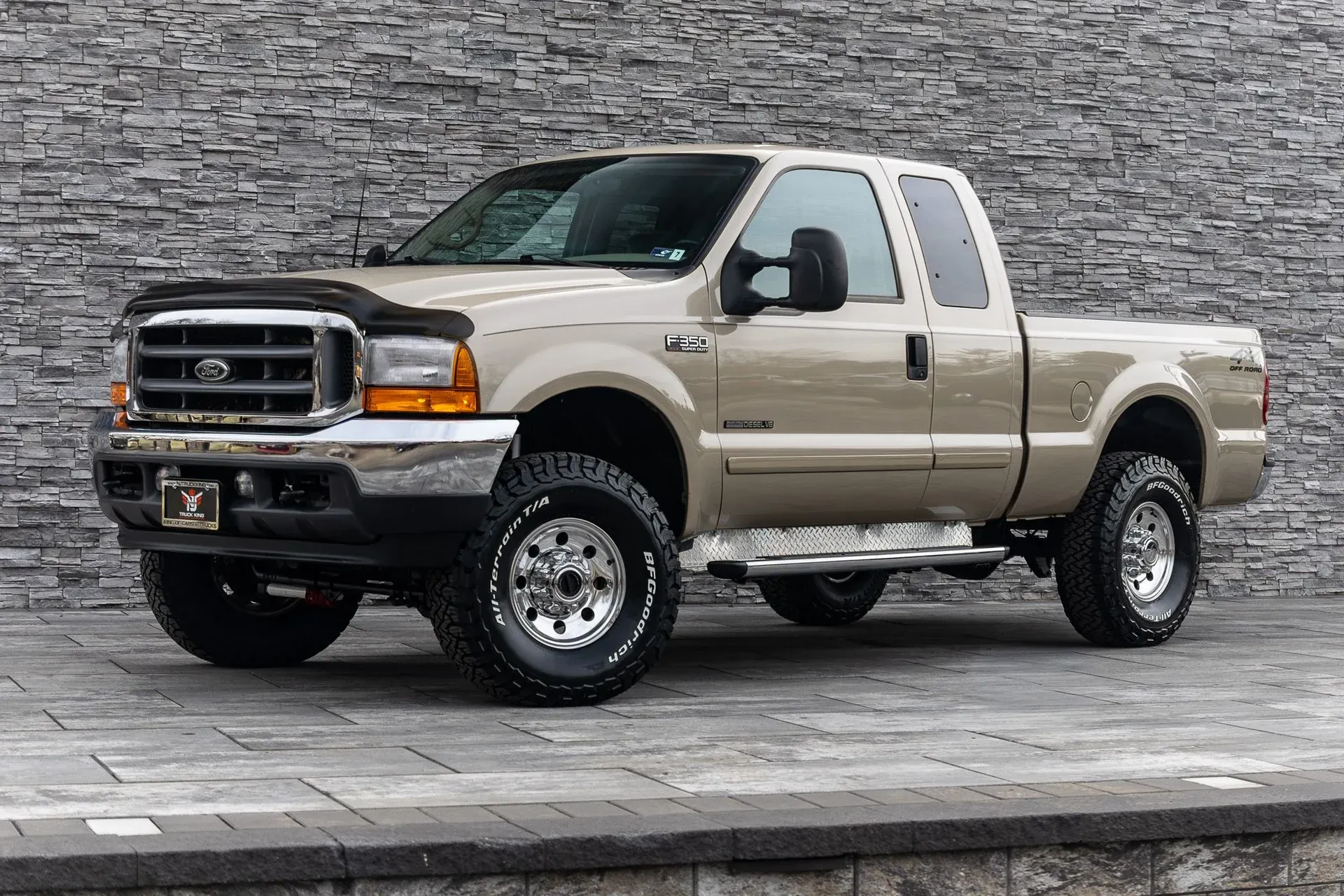 66k-Mile 2001 Ford F-350 - 4