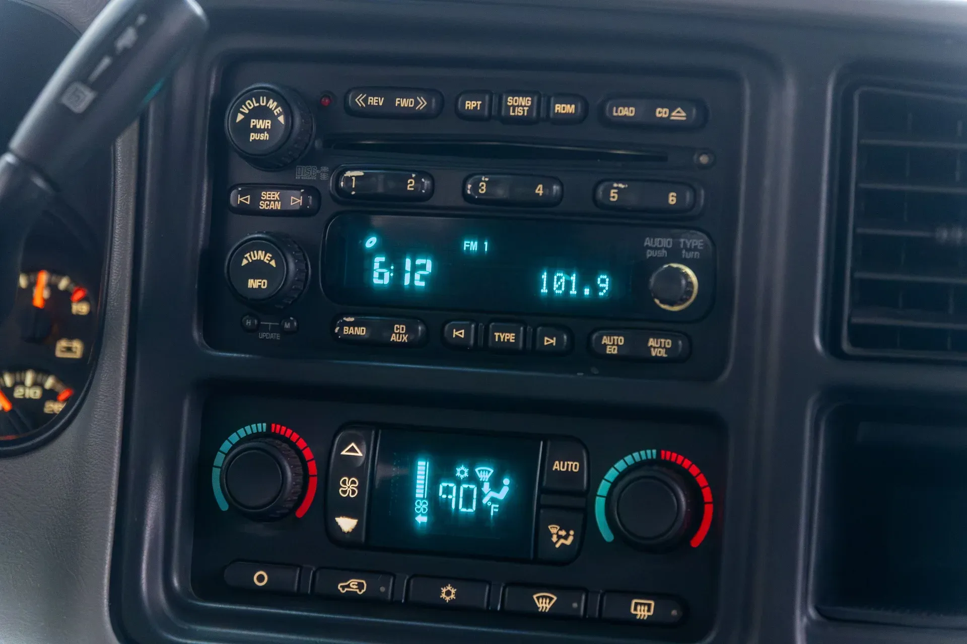 2005 GMC Sierra 2500HD SLT