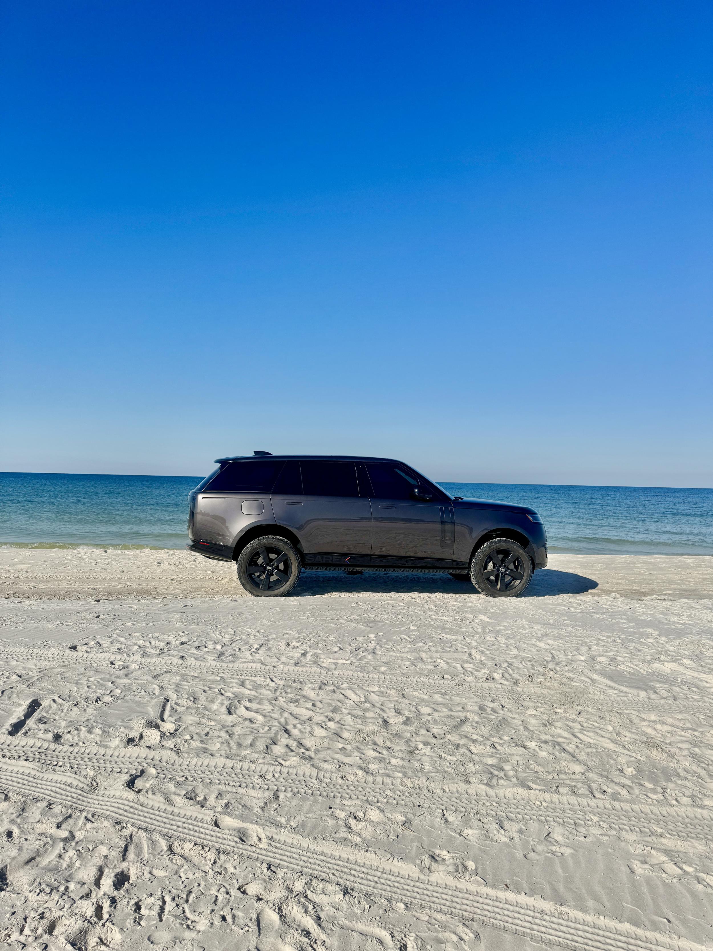 2023 Range Rover P530 SE