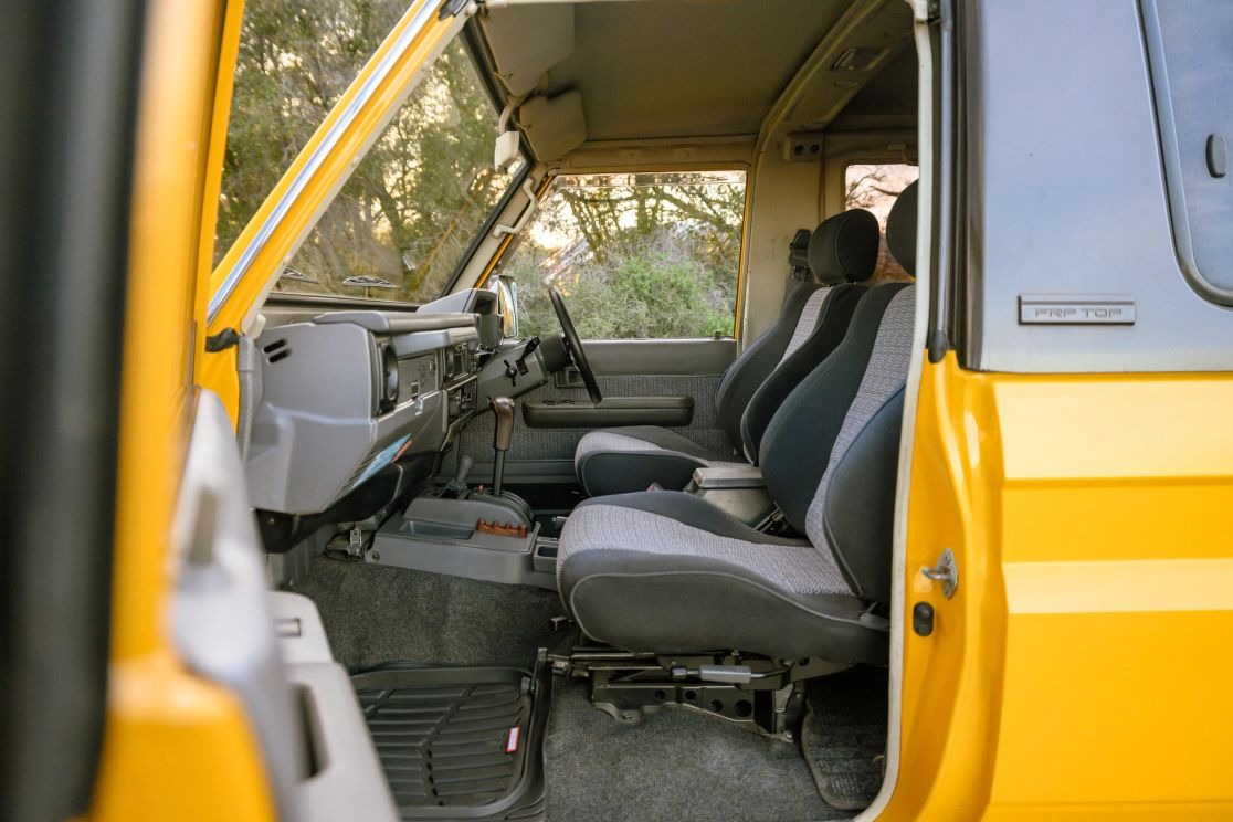 1993 Toyota Land Cruiser ZX