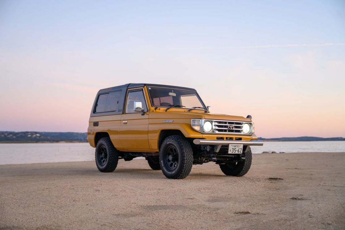 1993 Toyota Land Cruiser ZX