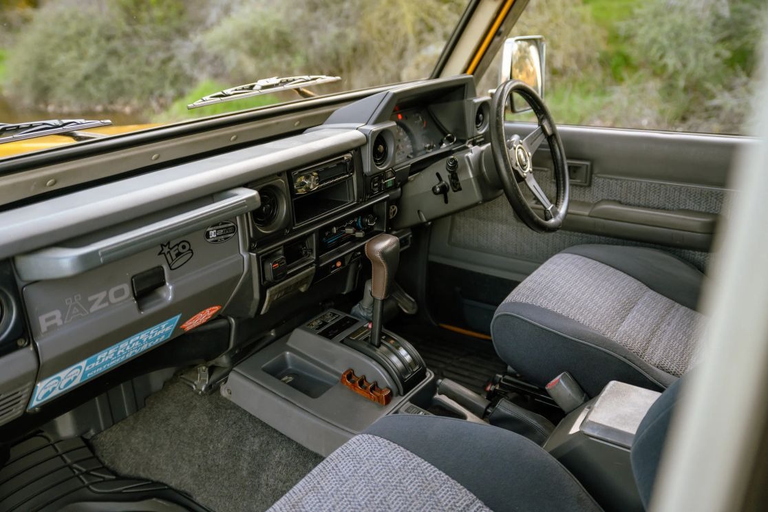 1993 Toyota Land Cruiser ZX