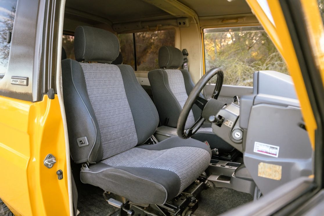 1993 Toyota Land Cruiser ZX