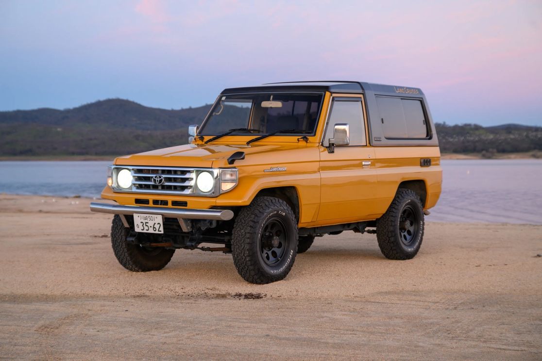  Toyota Land Cruiser