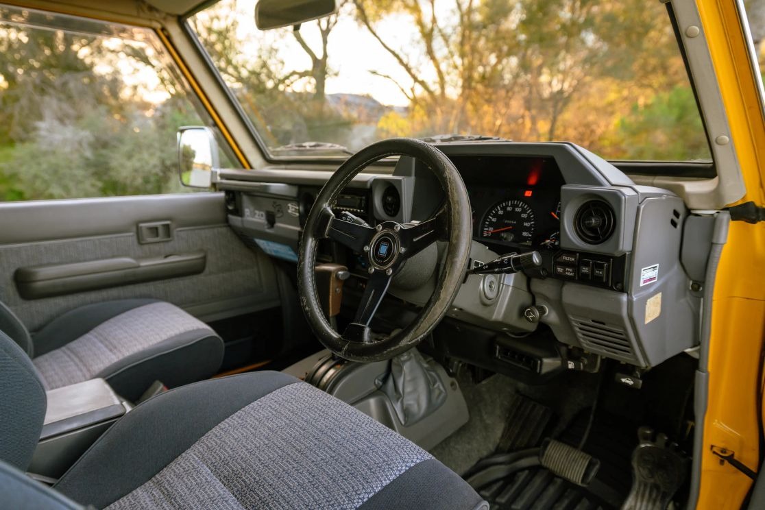 1993 Toyota Land Cruiser ZX