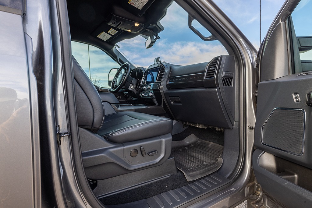 2022 EarthRoamer XV-LTi 073