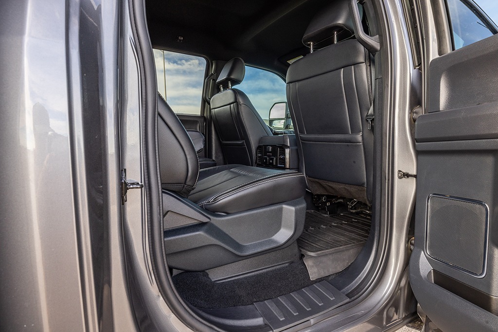 2022 EarthRoamer XV-LTi 073