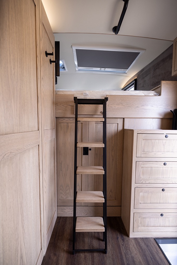 2023 EarthRoamer XV-SX-009