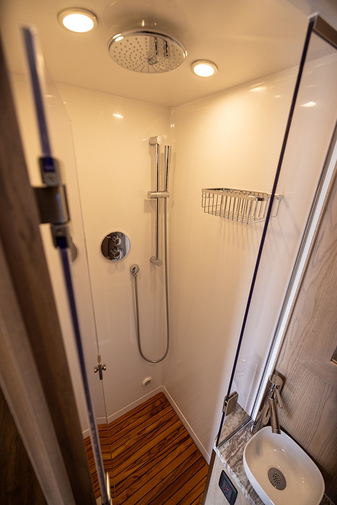 2023 EarthRoamer XV-SX-009