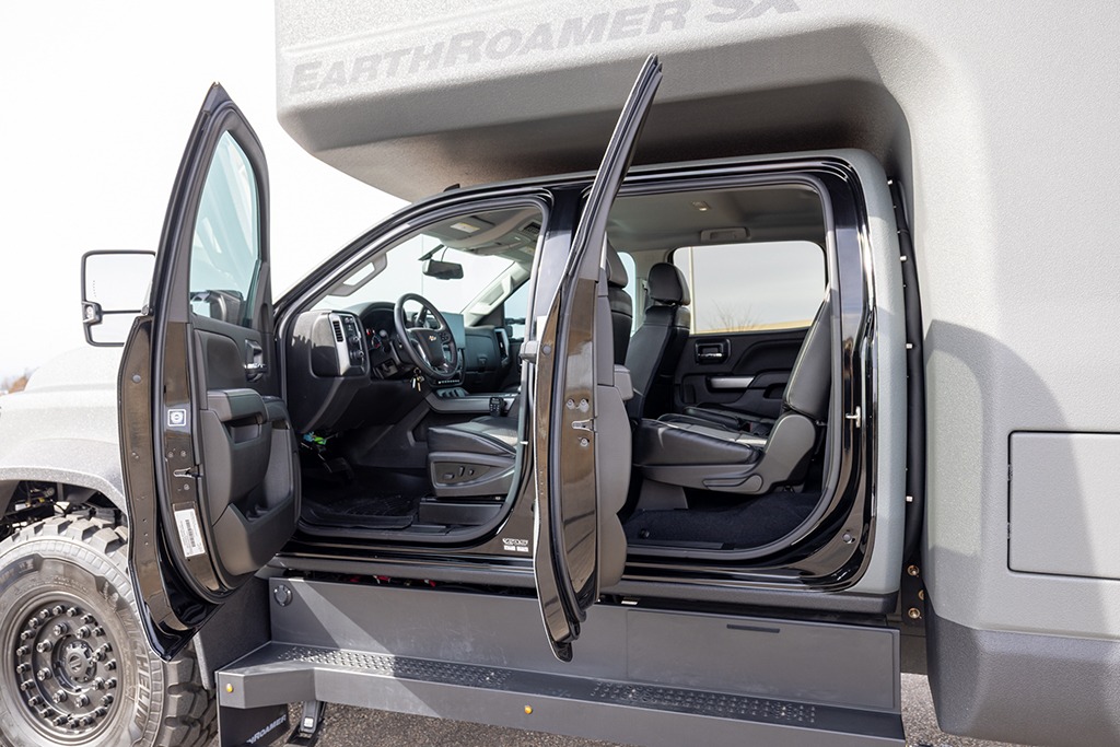 2023 EarthRoamer XV-SX-009