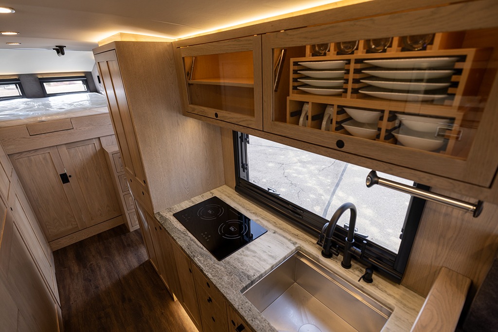 2023 EarthRoamer XV-SX-009