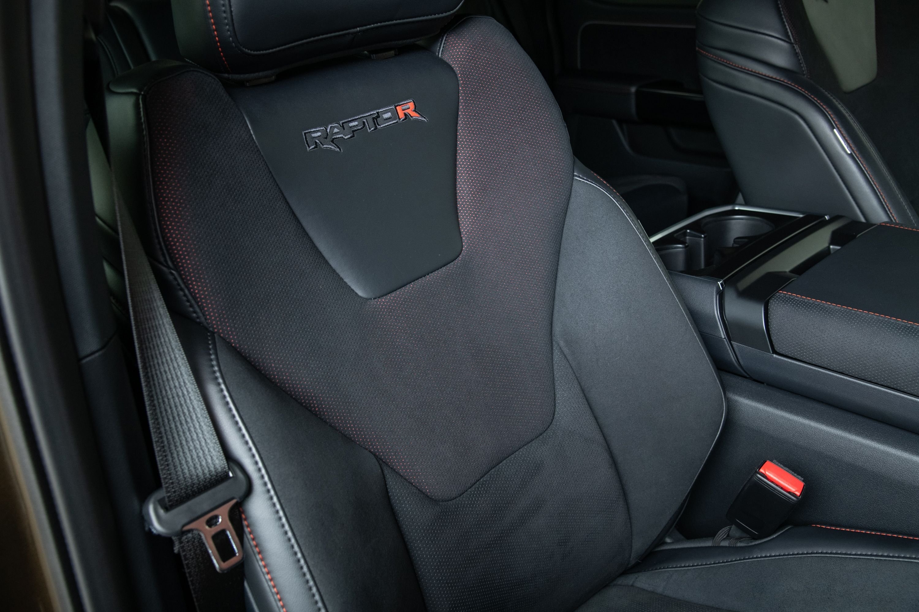 2025 Ford F-150 Raptor R