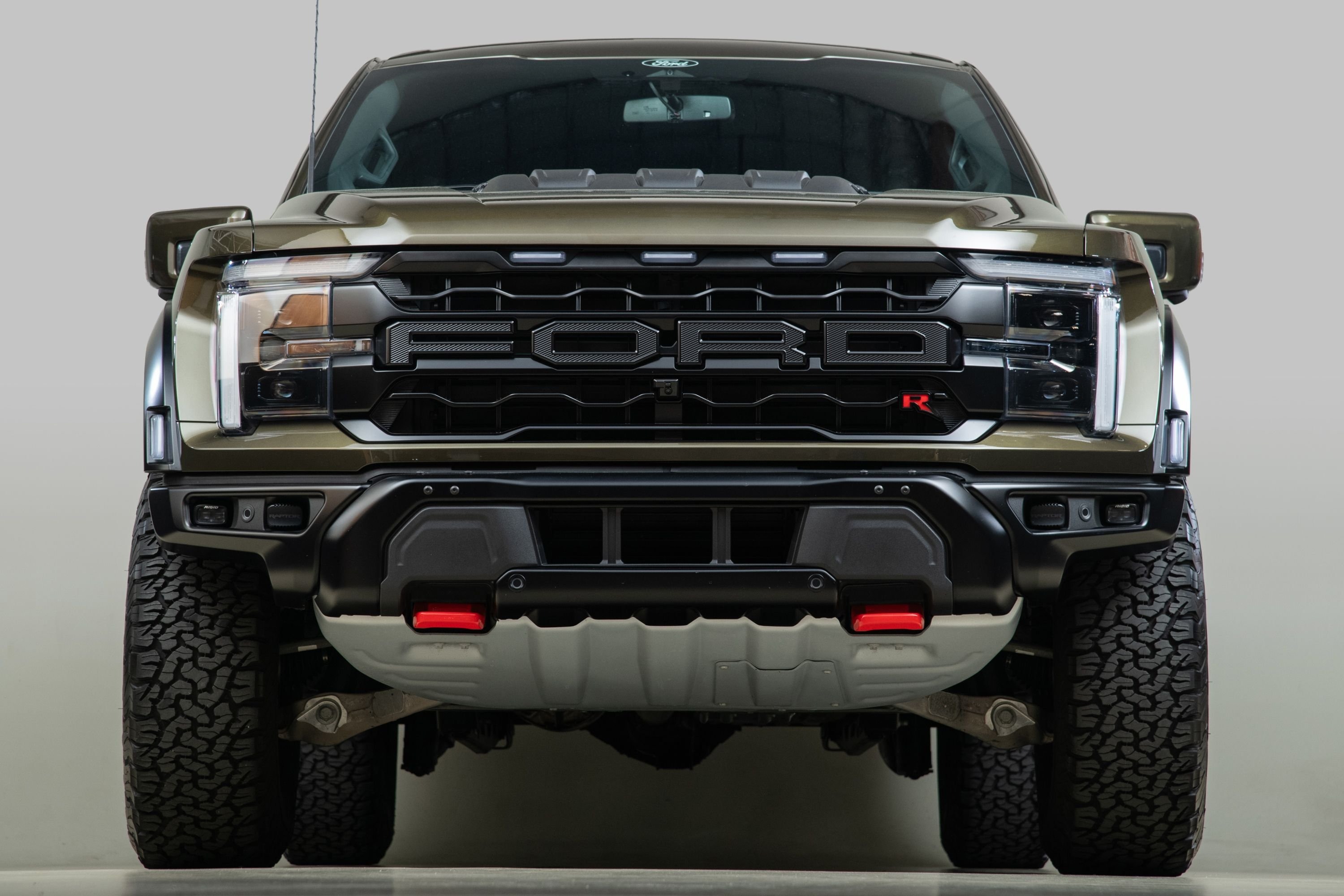 2025 Ford F-150 Raptor R