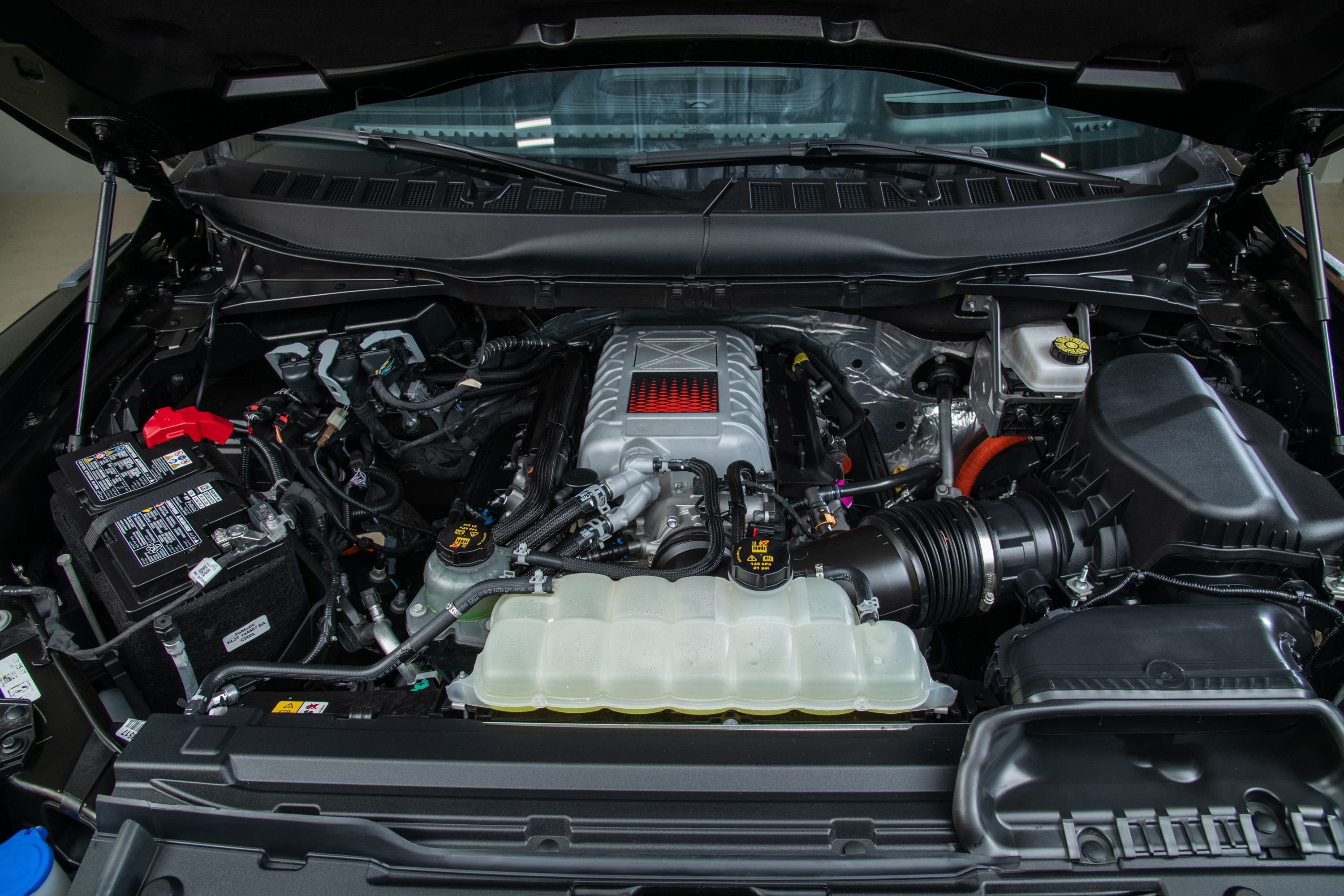 2025 Ford F-150 Raptor R