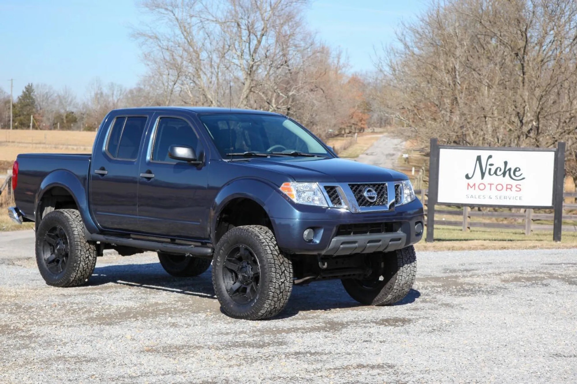 2019 Nissan Frontier SV - 3