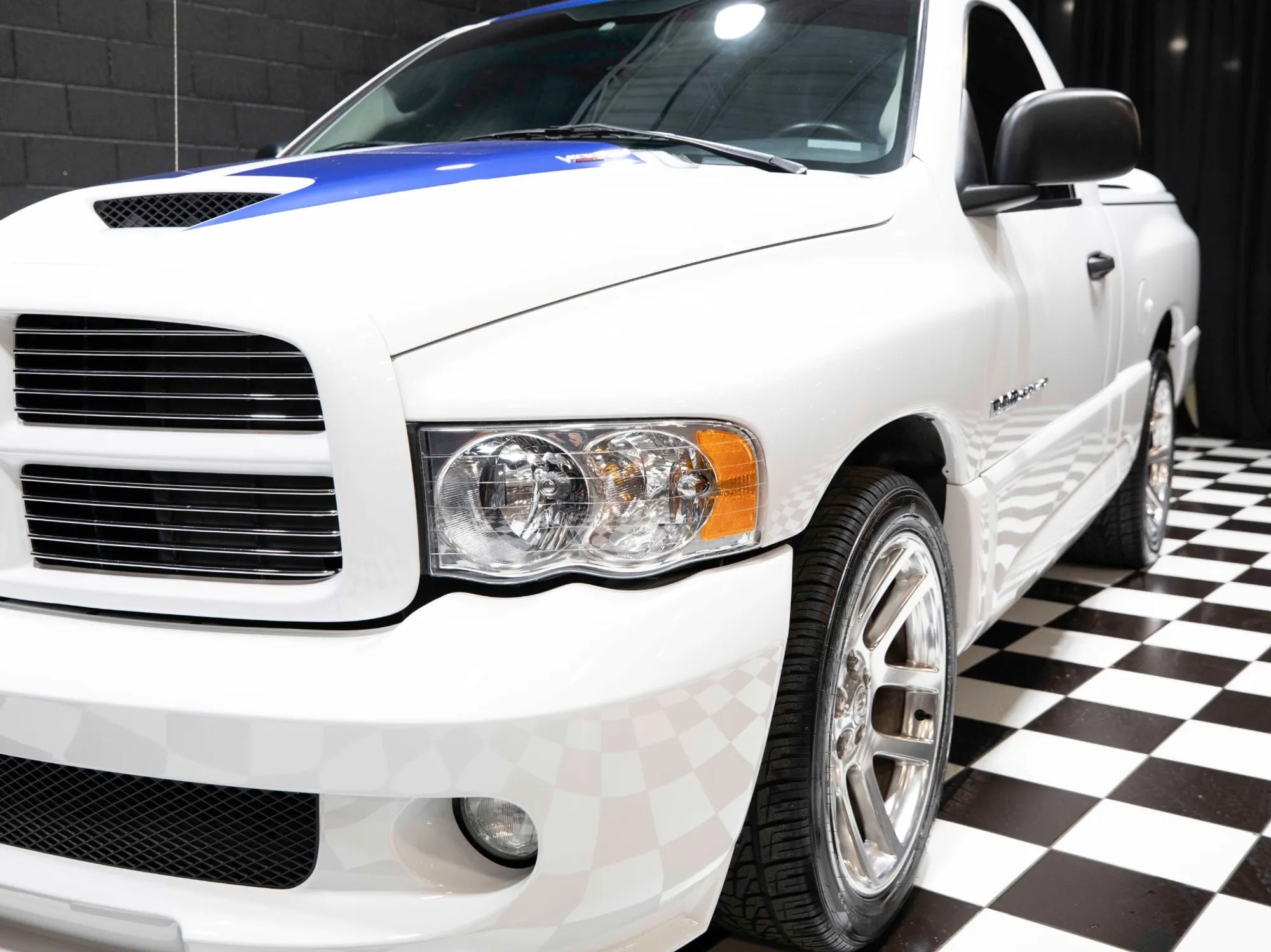 16k-Mile 2005 Dodge Ram 1500 SRT-10 - 4