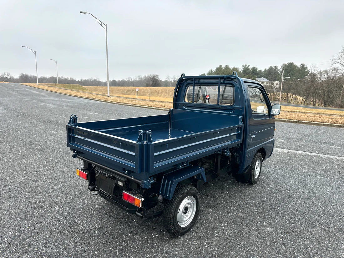 1992 Suzuki Carry 3-Way Dump