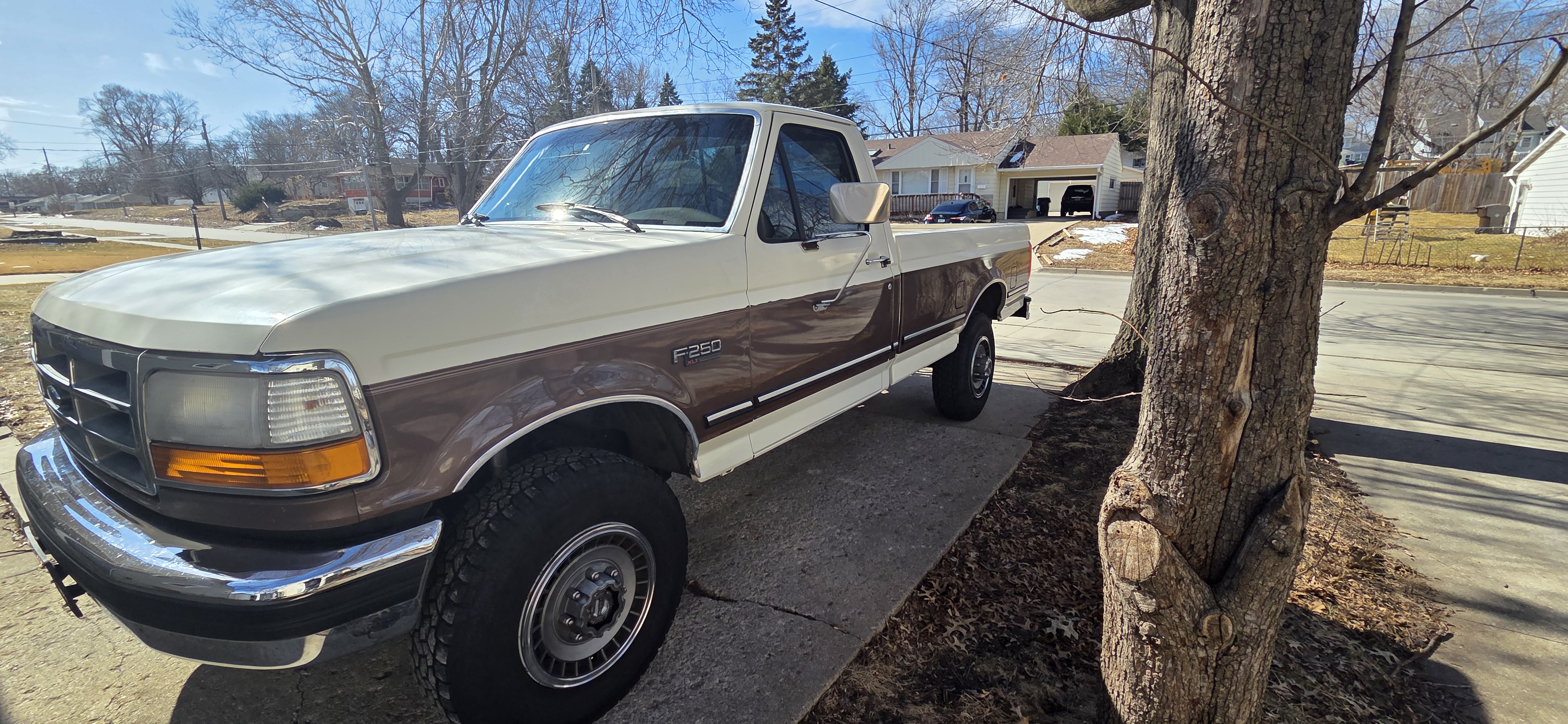 1993 Ford F-250 XLT - 4