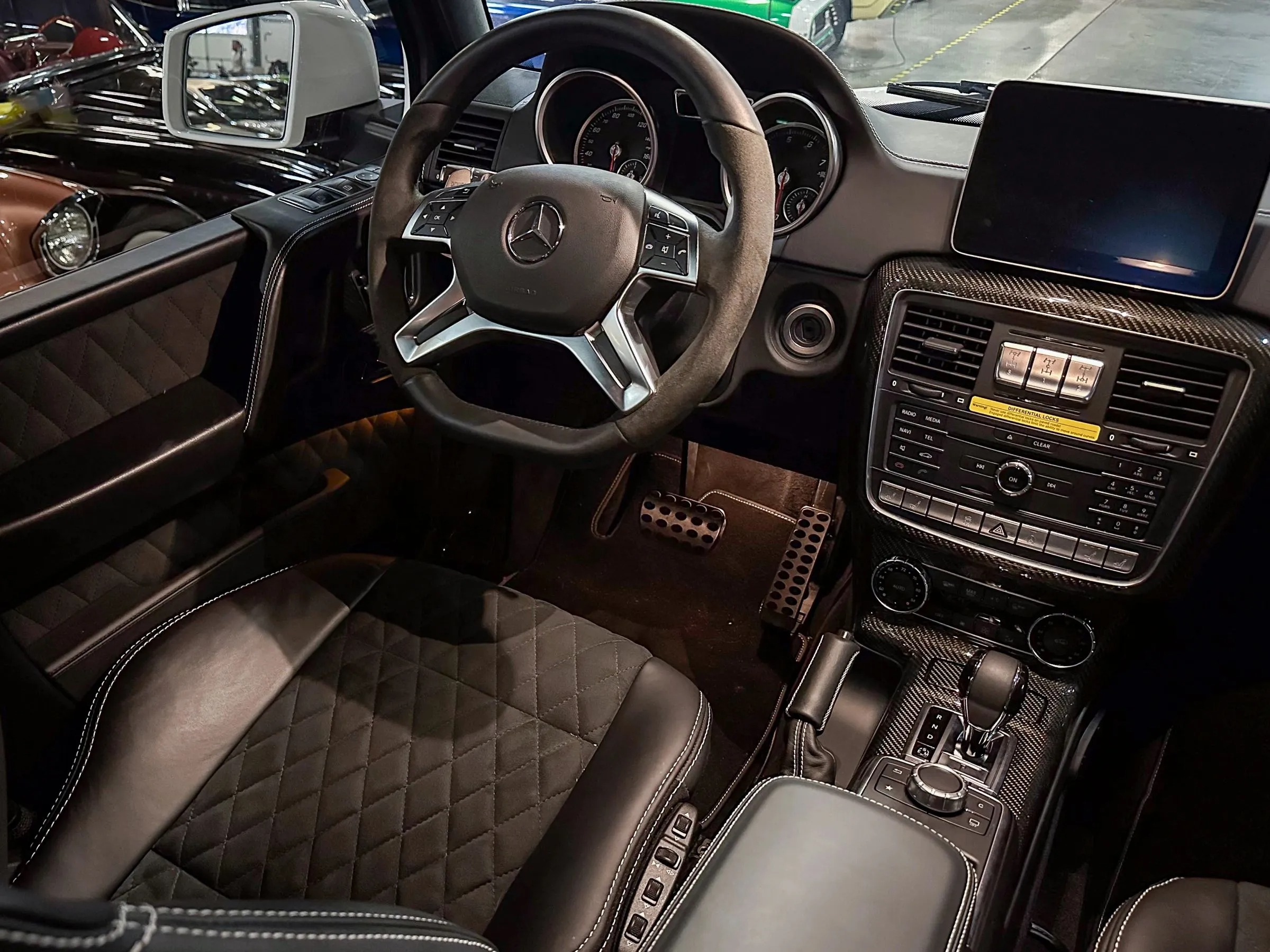 2017 Mercedes-Benz G550 4X4²