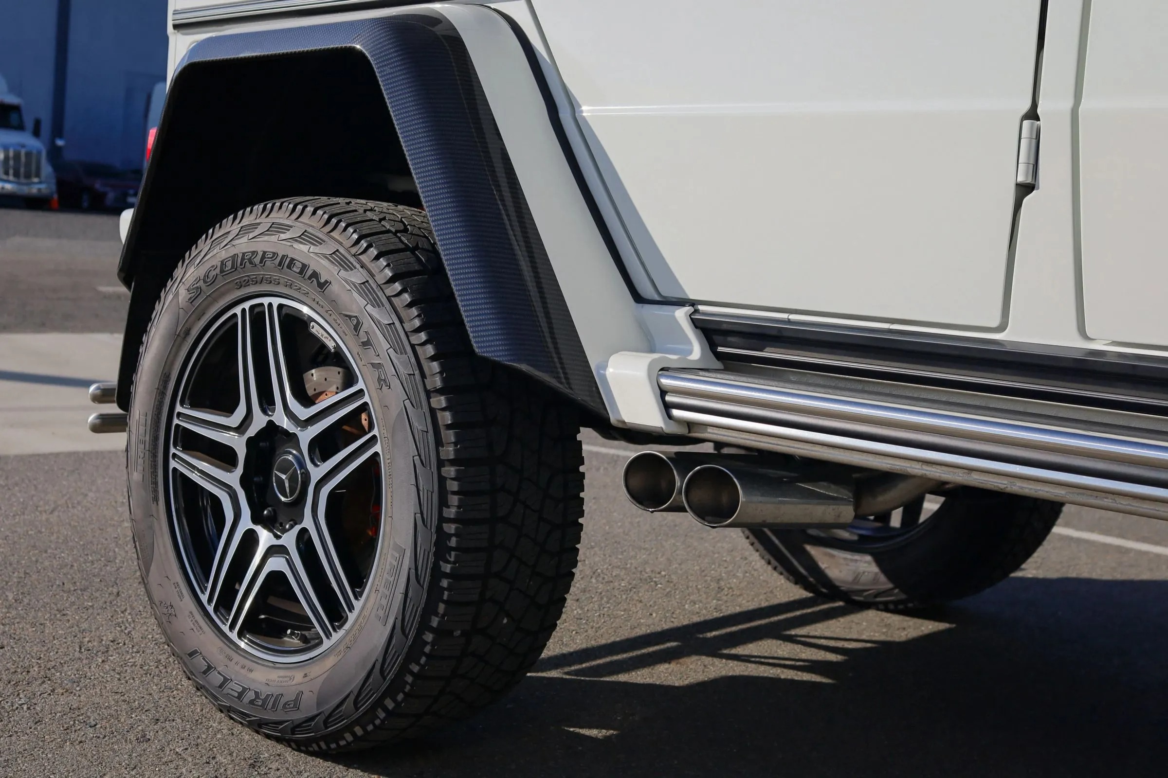 2017 Mercedes-Benz G550 4X4²