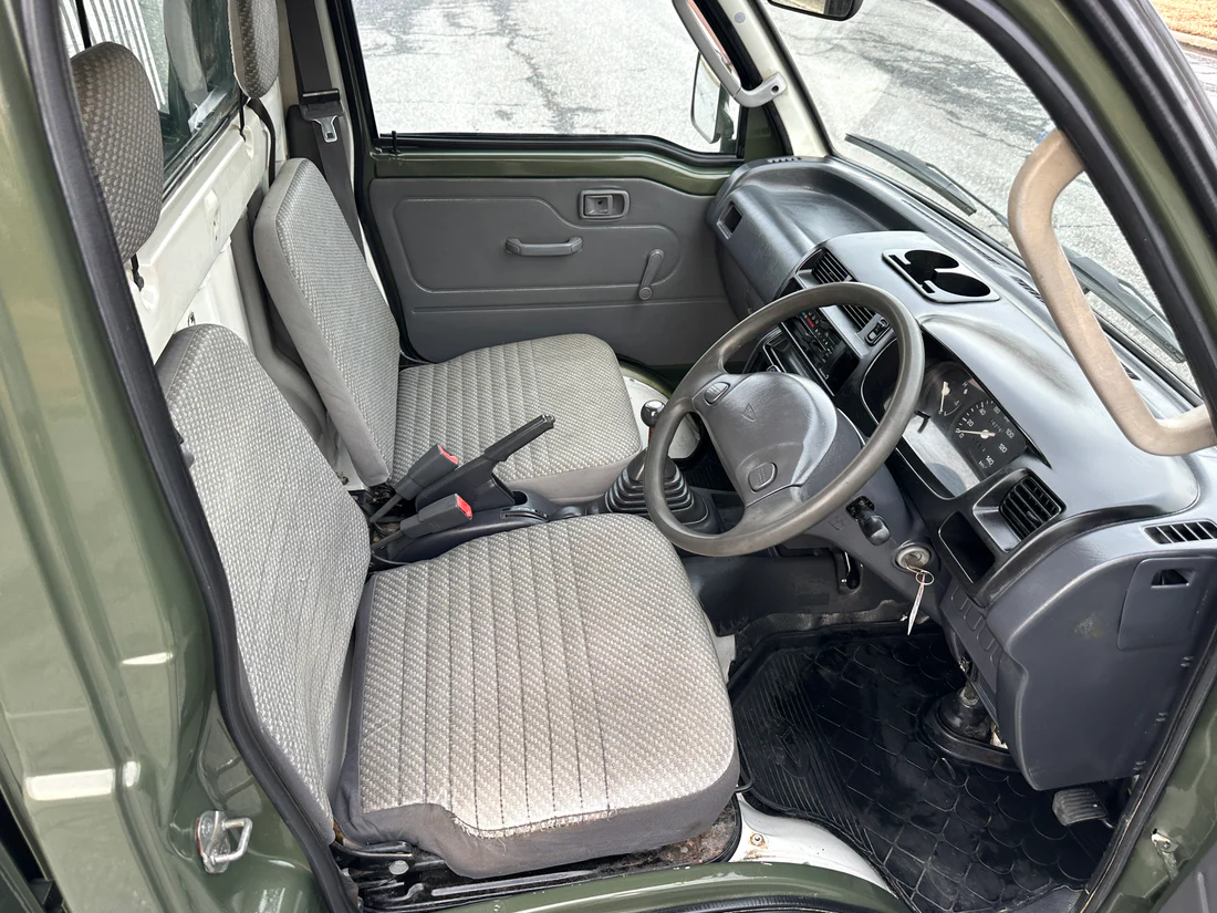 2000 Daihatsu Hijet Dump