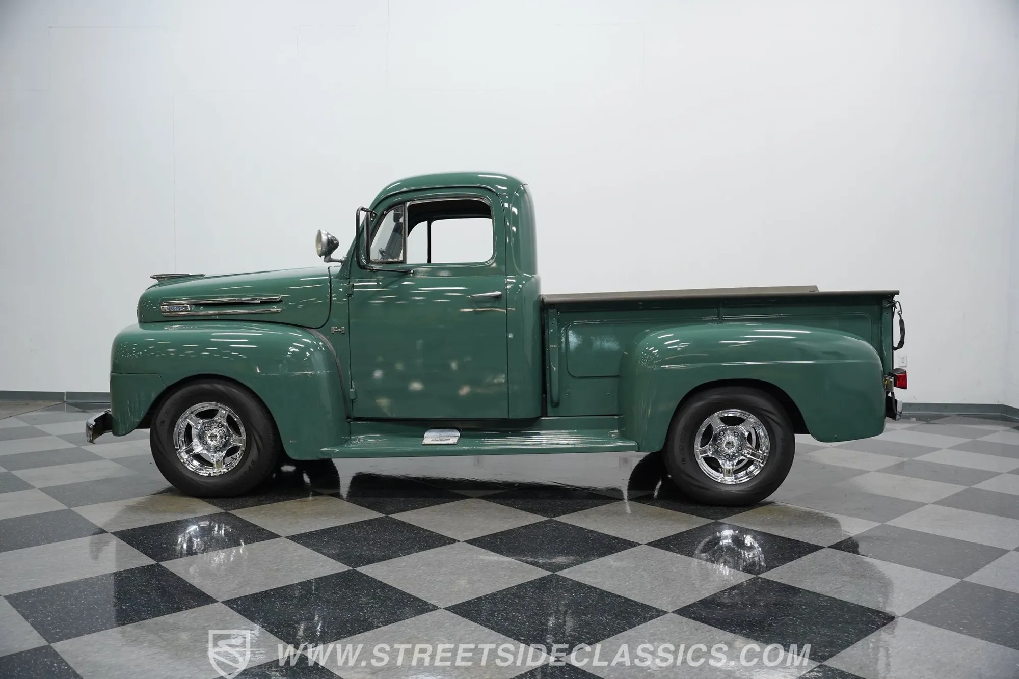 1949 Ford F-1 - 2