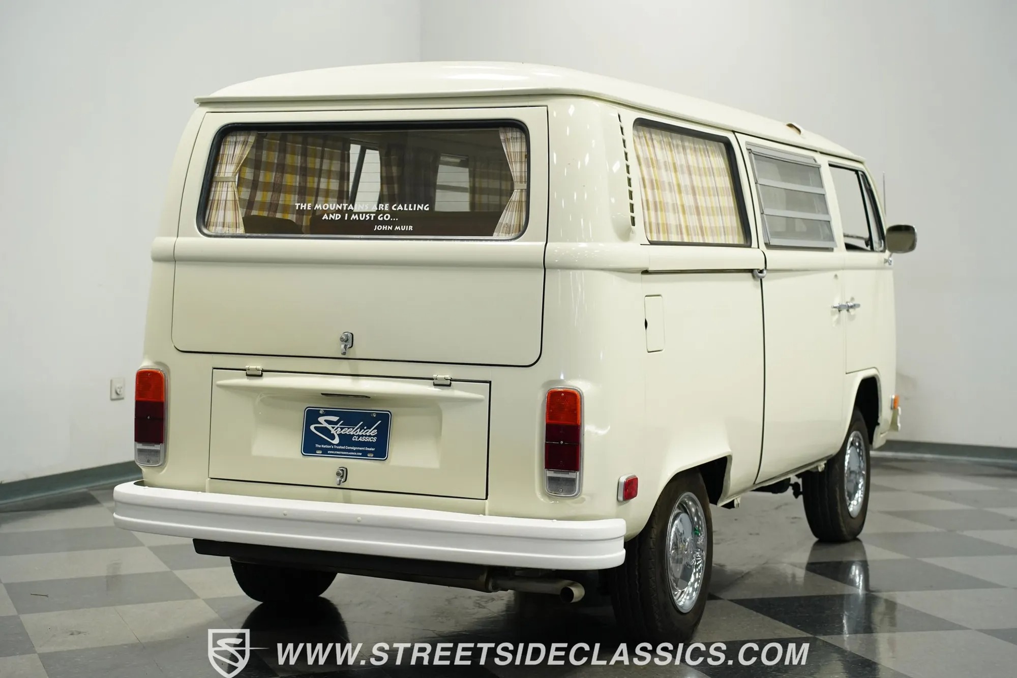 1973 Volkswagen Westfalia Camper Bus - 4