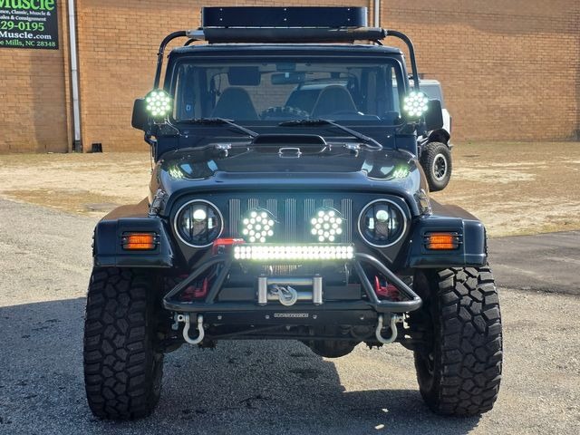Modified 1998 Jeep Wrangler Sahara - 3