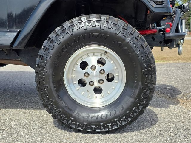 Modified 1998 Jeep Wrangler Sahara