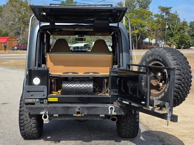 Modified 1998 Jeep Wrangler Sahara