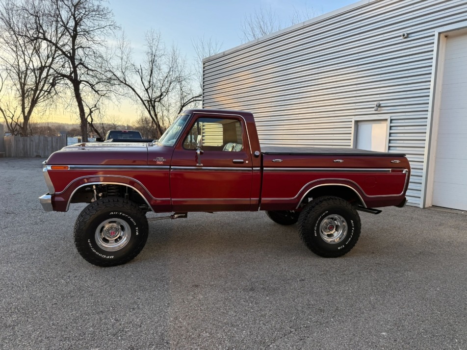 Restored 1977 Ford F-150 - 5