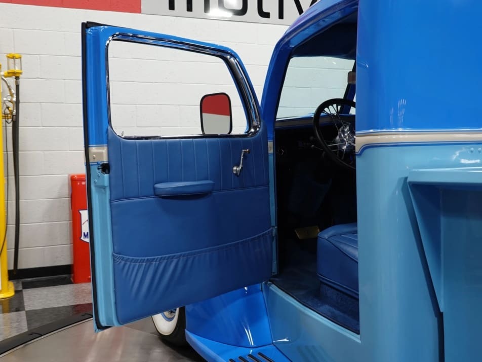 1942 Diamond T Pickup