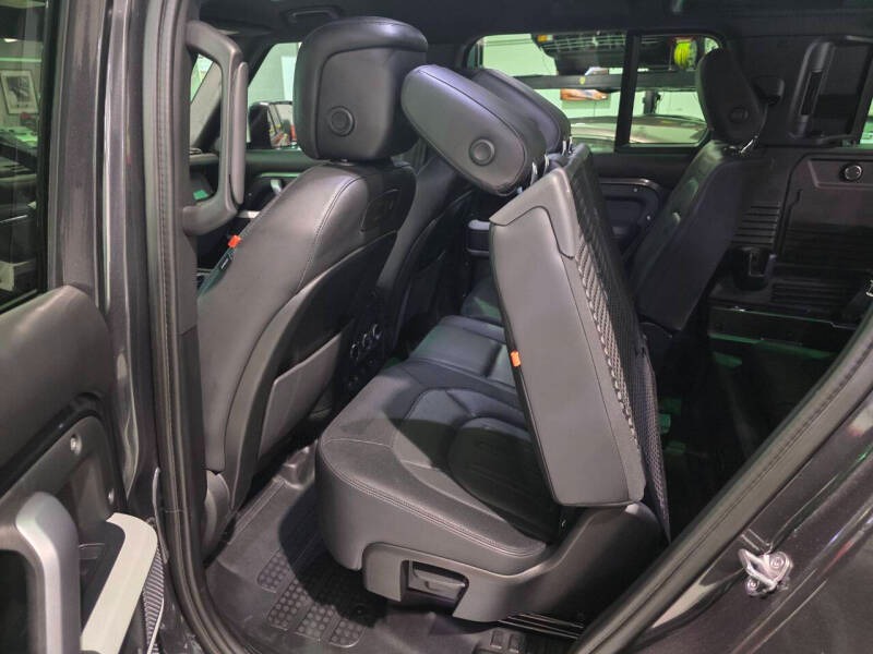 2022 Land Rover Defender 110 X-Dynamic HSE