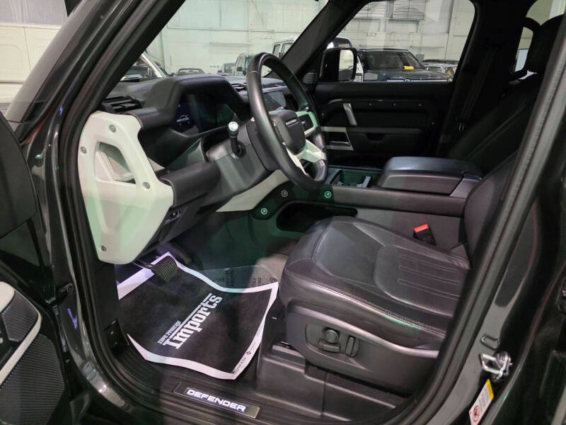 2022 Land Rover Defender 110 X-Dynamic HSE