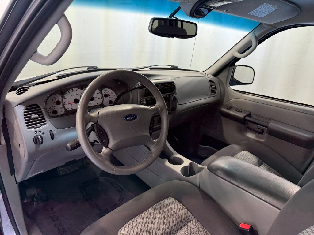 2003 Ford Explorer Sport Trac