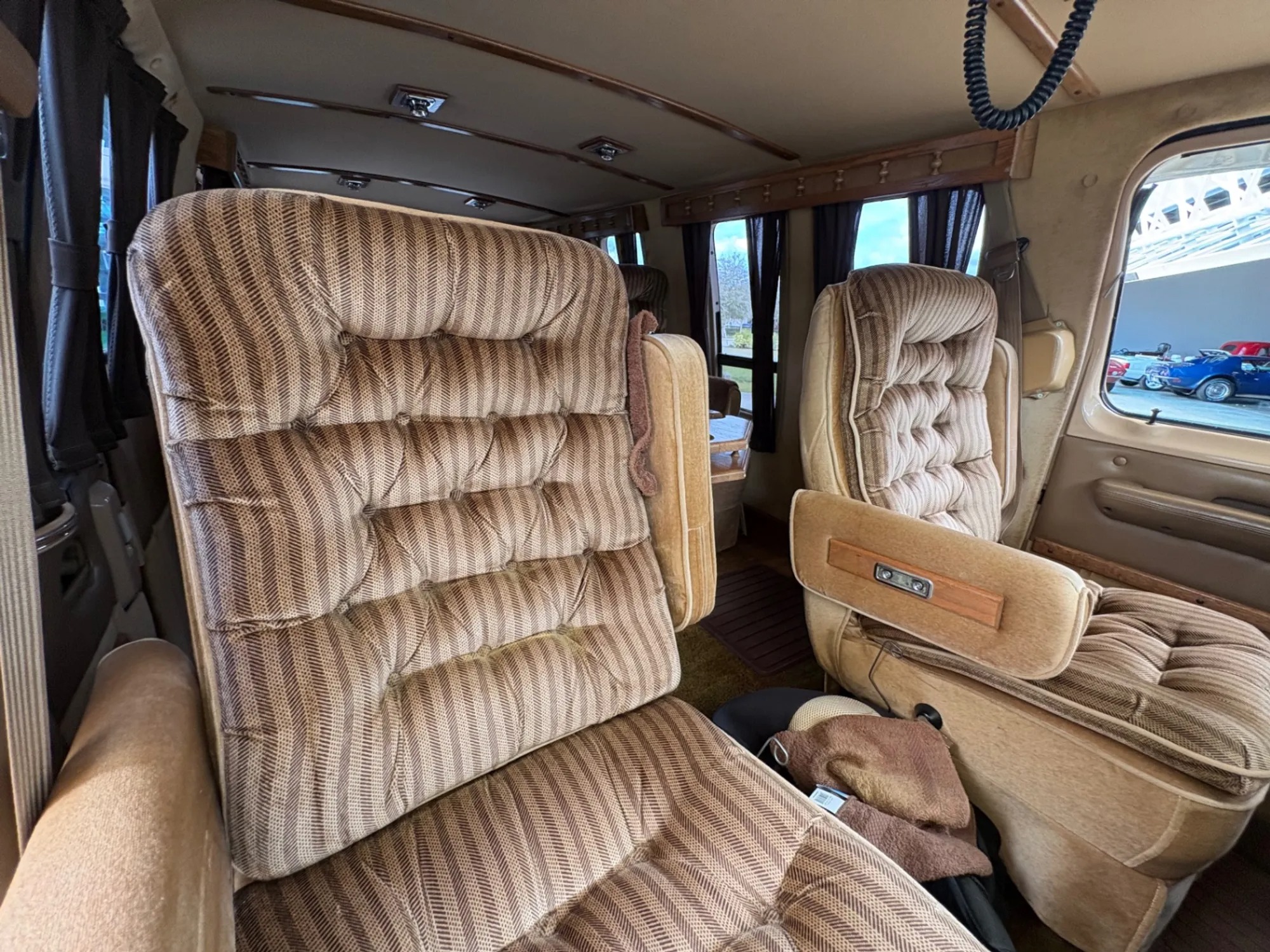 1987 Ford Econoline Conversion Van E-150