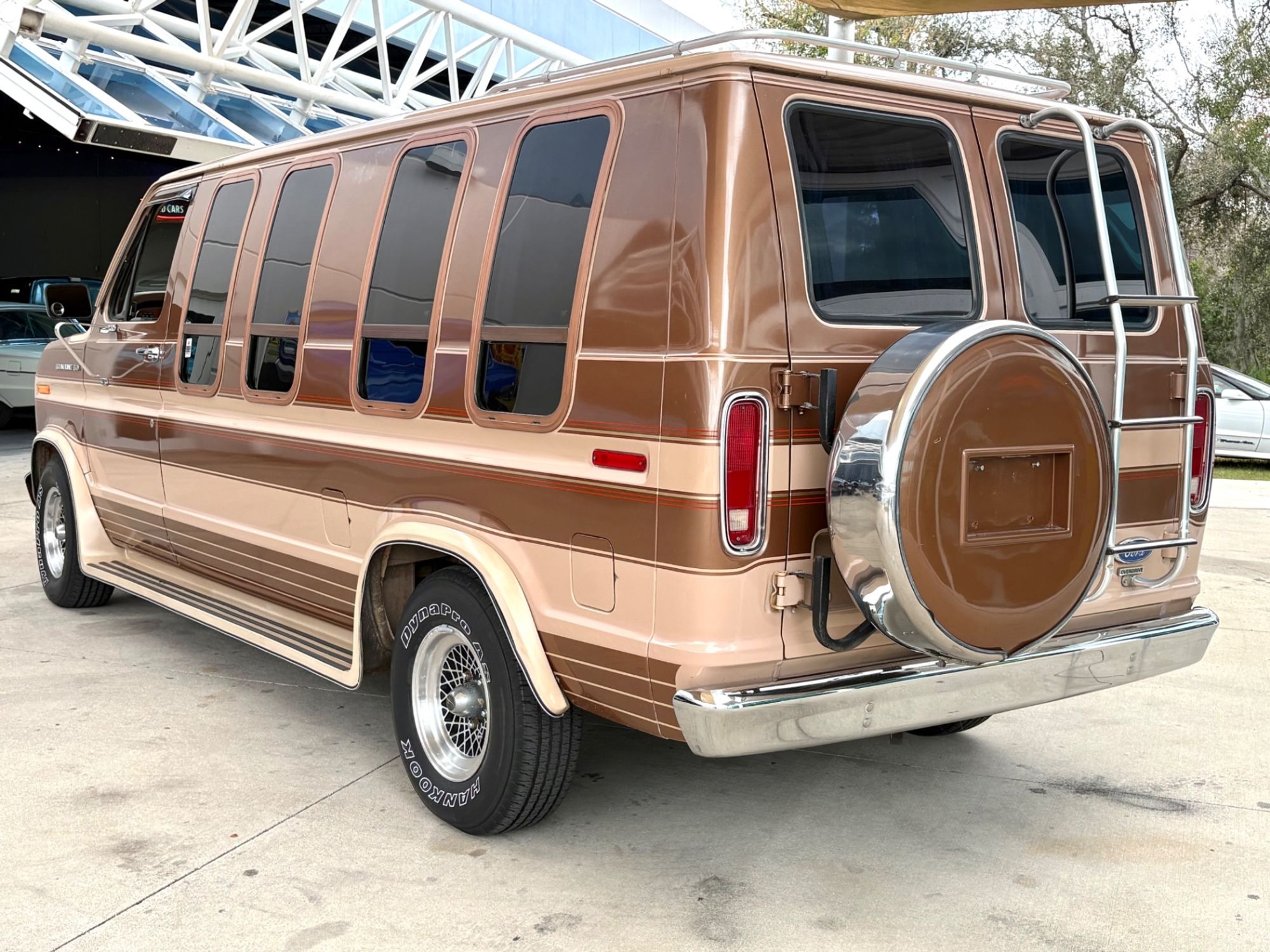 1987 Ford Econoline Conversion Van E-150