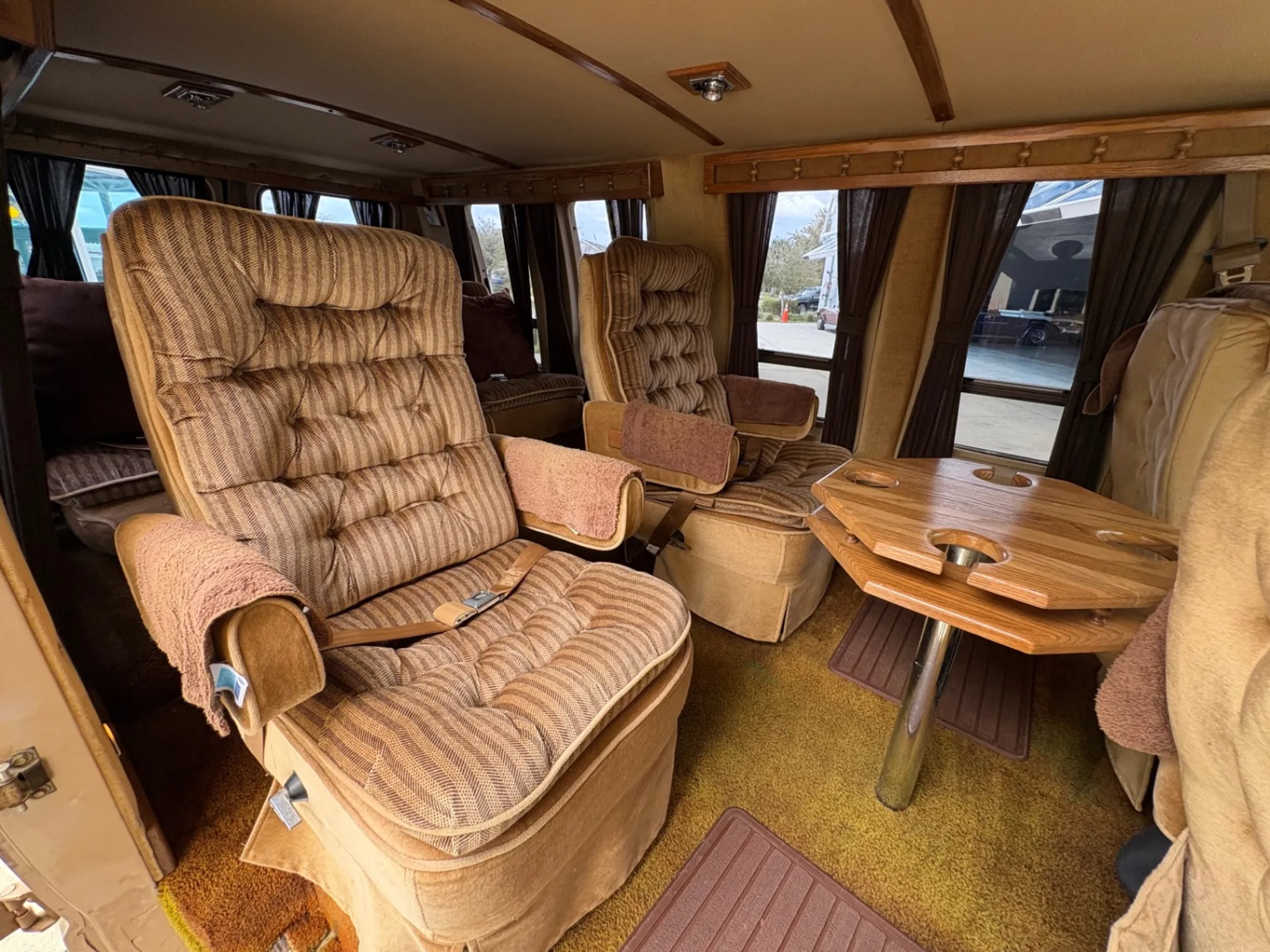 1987 Ford Econoline Conversion Van E-150