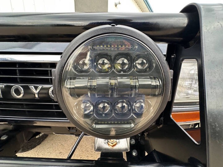 Modified 1991 Toyota Land Cruiser