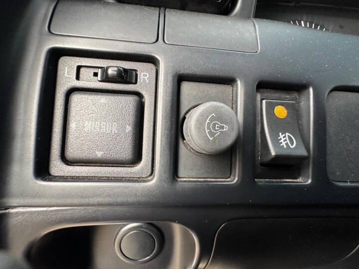 Modified 1991 Toyota Land Cruiser