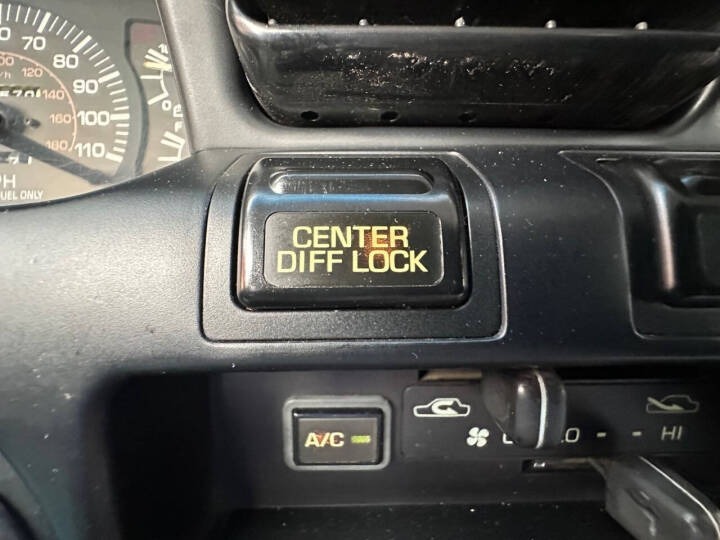 Modified 1991 Toyota Land Cruiser