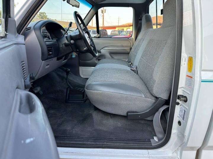 1996 Ford F-150 XLT